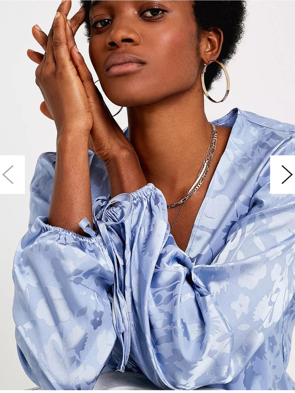 Urban Outfitters Audrina Blue Silk Like Jacquard Blouse Size Small